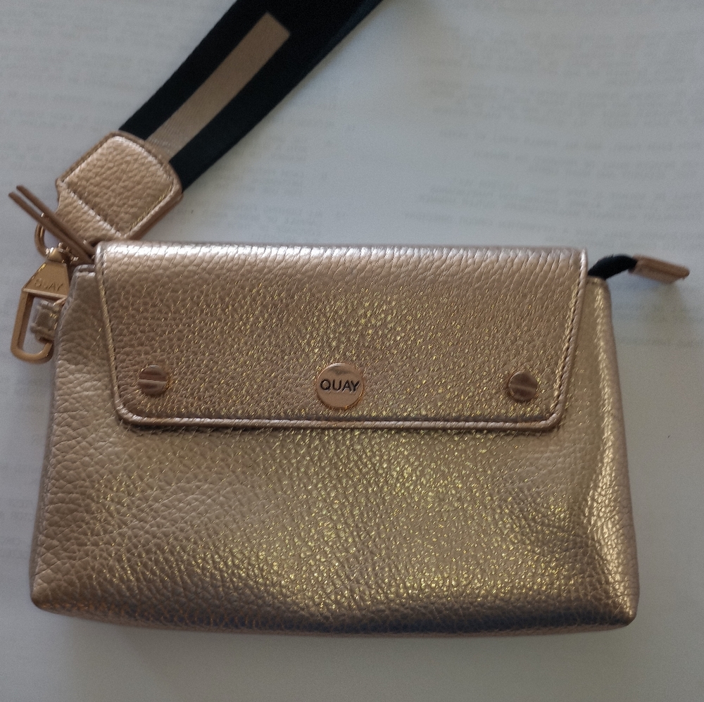 Quay Rose Gold Wristlet